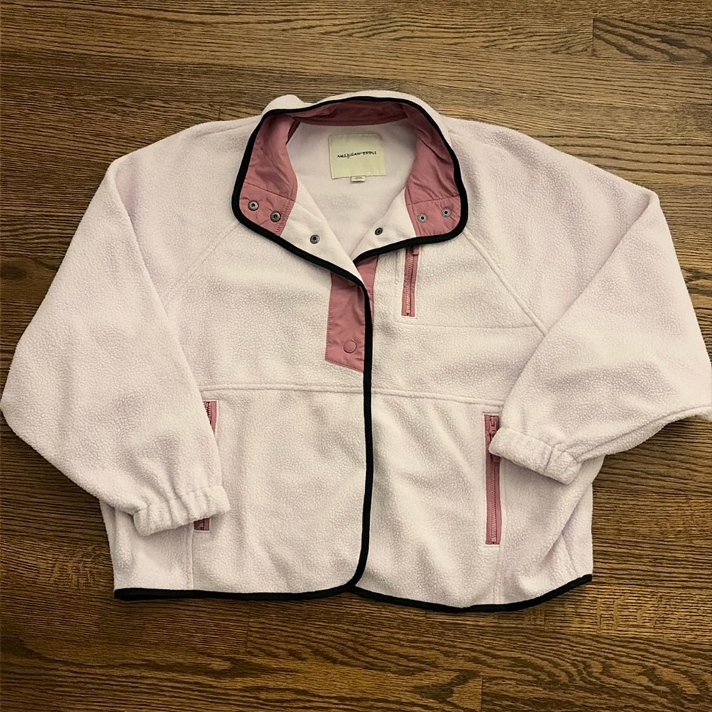 American Eagle Oversized Cropped Snap Button Front Fleece Jacket Light Pink